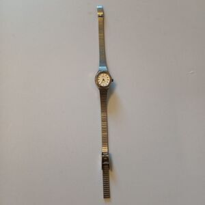 Vtg Armitron Women's Silver Tone Stainless Steel Quartz Watch Japan Movt 25/3947